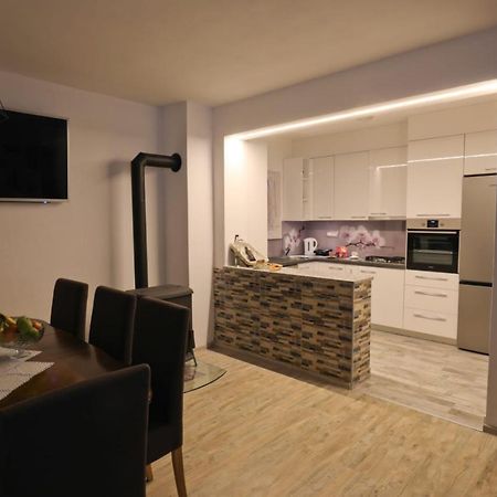 Apartman Teo &Tena Otocac Exterior photo