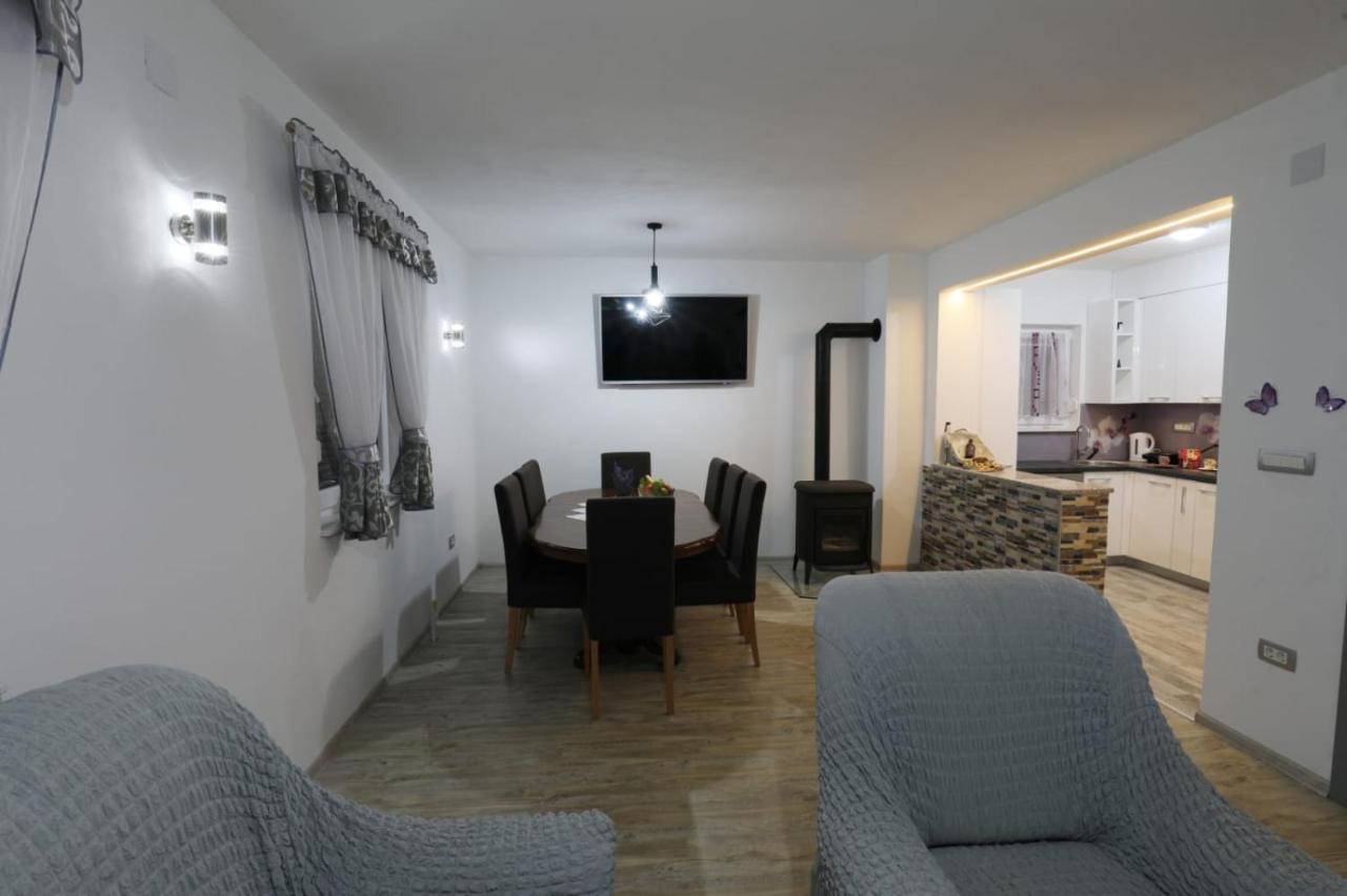 Apartman Teo &Tena Otocac Exterior photo