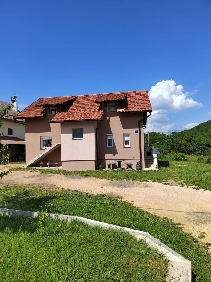 Apartman Teo &Tena Otocac Exterior photo